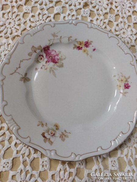 Zsolnay, rare plates with a floral pattern, without an offerer's mark