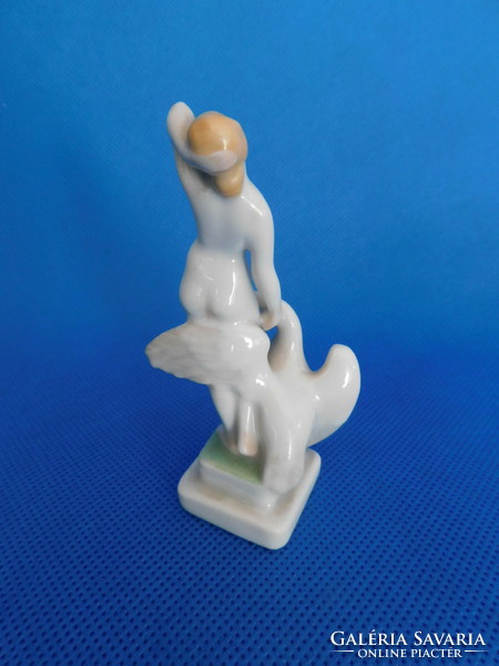 Herend mini figurine with a swan