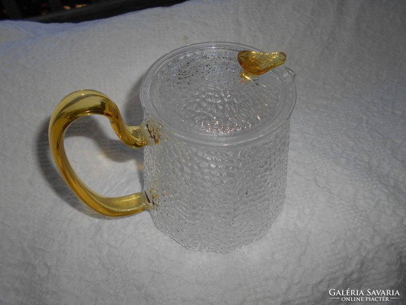 Glass jug surface with cam - filter insert 800 ml