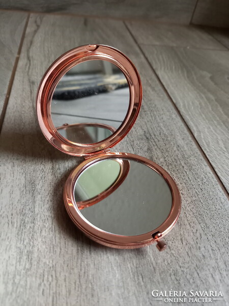 Elegant old steel vanity mirror (7 cm)