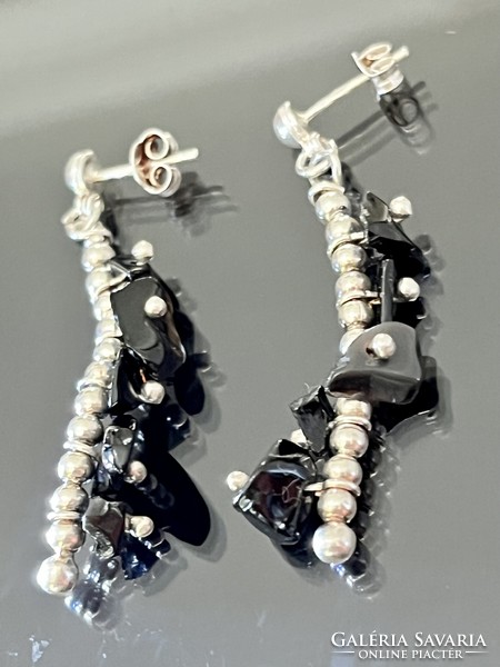 Egyedi ezüst fülbevaló pár, Onix kövekkel