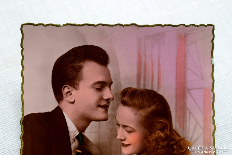 Régi romantikus színezett fotó képeslap  udvarlás