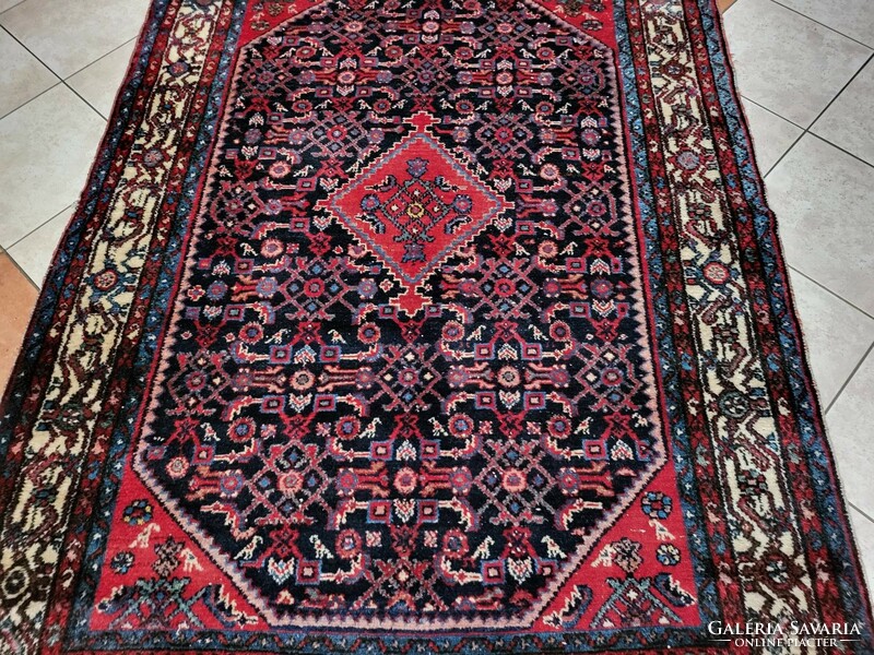 Hand-knotted 140x200 cm wool Persian carpet mz_168