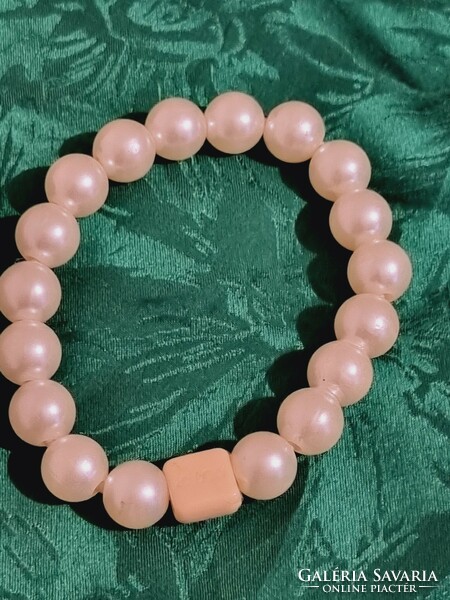 Pearl Bracelet (1)