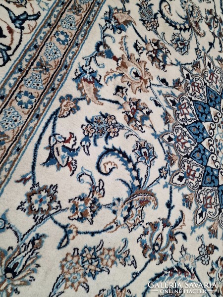 Eredeti selyemkontúros iráni nain 242x345 kézi csomózású gyapjú perzsa szőnyeg FF_46