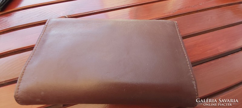 Old leather wallets, file holder (number 93)