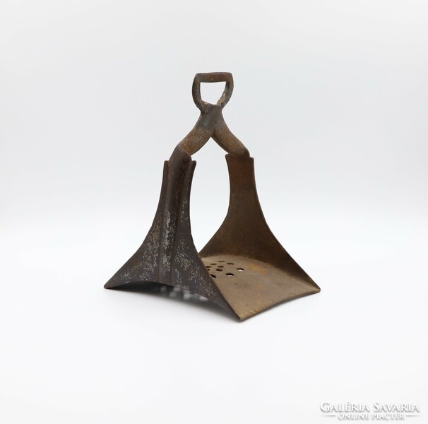 Ottoman-Turkish iron stirrup with silver decoration on the side, approx. 18th century