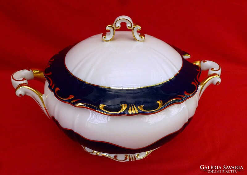 Zsolnay pompadour soup bowl for sale in beautiful condition