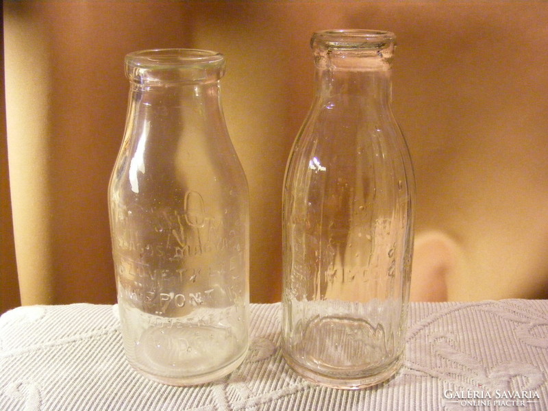2 db régi koronás hitelesített tejesüveg