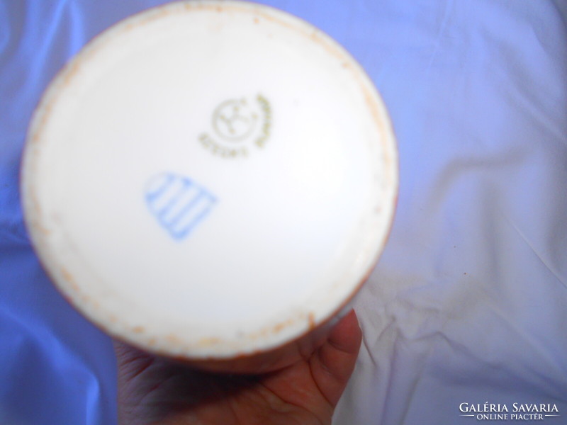 Antik jelenetes  porcelán váza 17 cm--Méhkas jelzéssel
