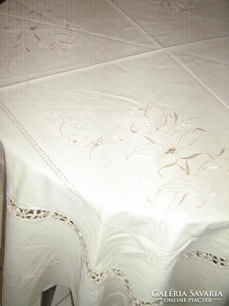 Beautiful ecru floral lace tablecloth