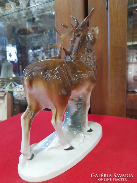 German, Germany lippelsdorf bass deer porcelain figurine. 25 Cm.