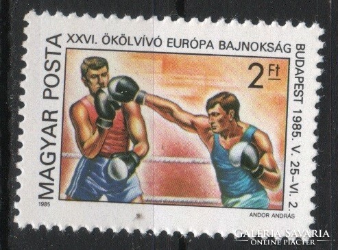 Hungarian post office clean 0822 sec 3705