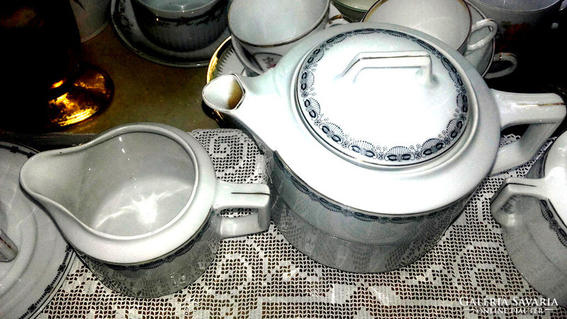 Epiag thick porcelain ribbed tea set - art&decoration