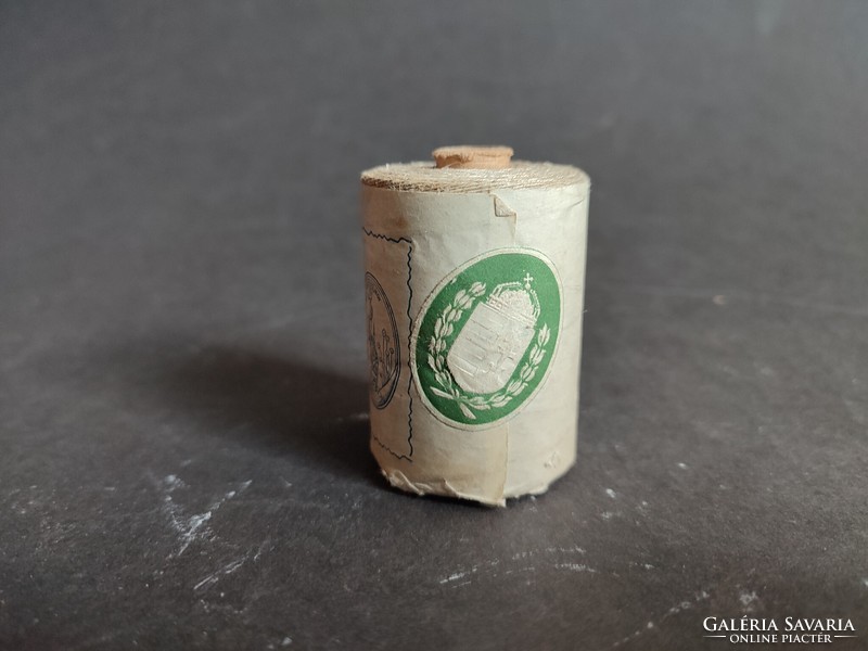 Antik bontatlan lencérna gyári papírban, címeres zárjeggyel - EP