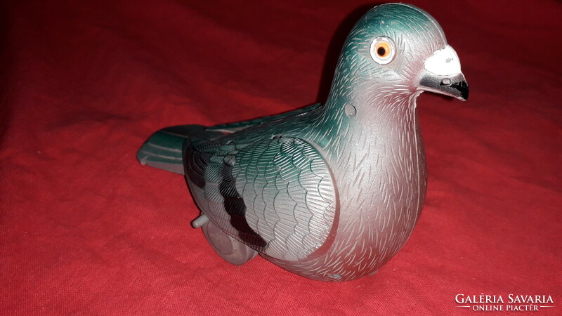 Retro plastic pull-up rubber motor toy pigeon bird figure works 18 x 15 cm according to the pictures