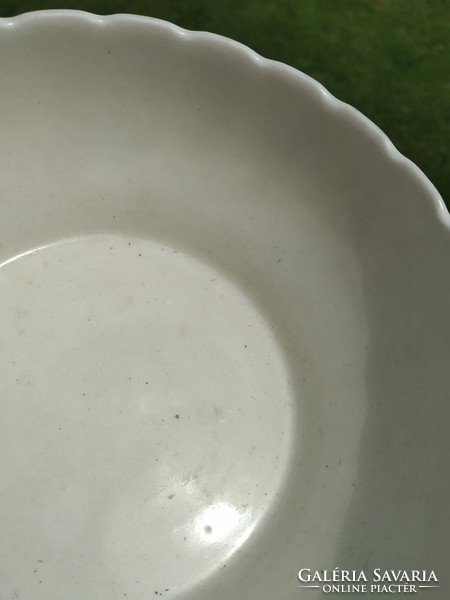 Porcelain nokedlis bowl for sale!