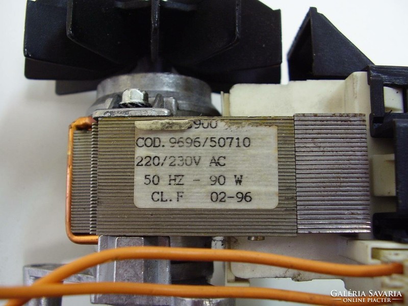 Régi mosógép működő 90 w-os motor ventilátoros ékszíjtárcsás szép állapotban eladó adatok a képeken