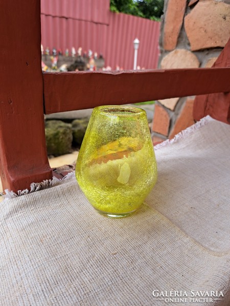 Retro sárga repesztett Gyönyörű  Fátyolüveg fátyol karcagi berekfürdői üveg váza