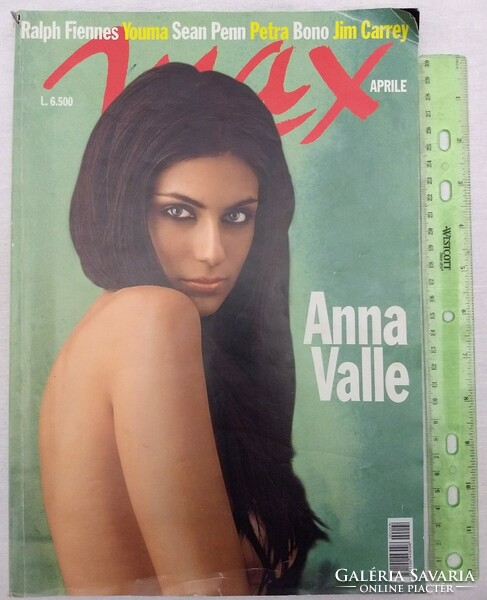 Max magazine (Italian) 00/4 anna valle madonna pink floyd fiona apple jude law r fiennes s weaver