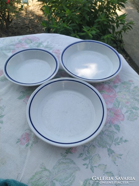 Alföldi porcelán kék csíkos tányér 3 db eladó!