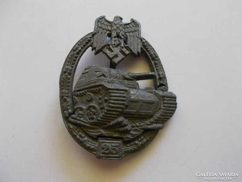 WW2, German badge, pancelos assault badge, original
