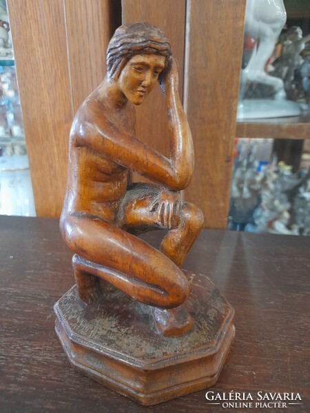 K. Szarka Jenő Egregy wooden female nude sculpture. Marked. 15.5 Cm.