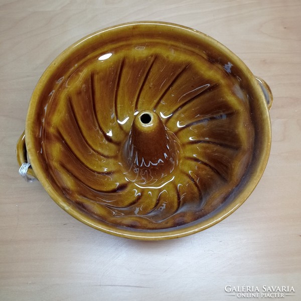 Ceramic dumpling shape