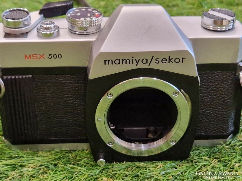 Mamiya Sekor MSX 500, 35mm tükörreflexes filmkamera váz alkatrésznek vagy javításhoz.