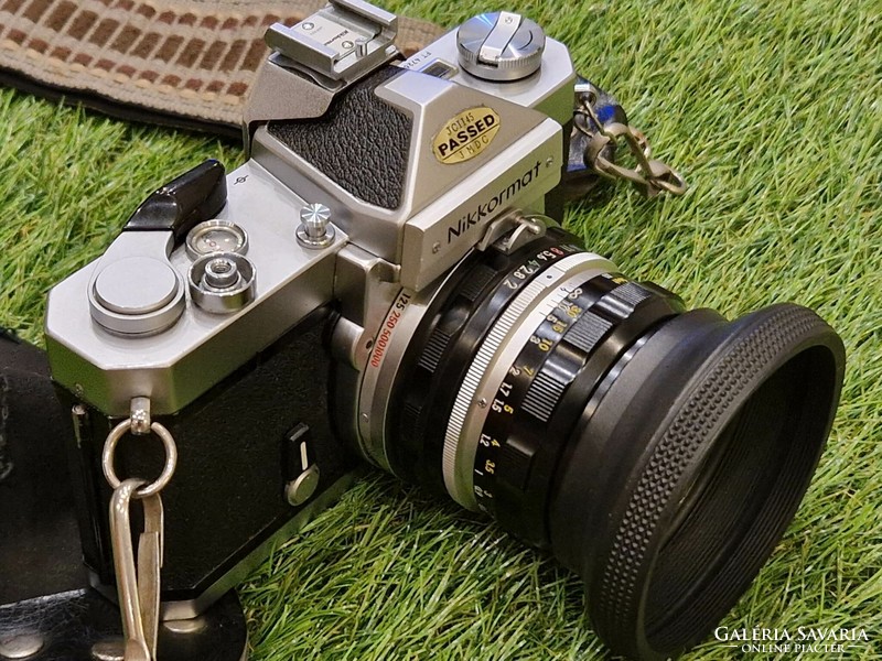 Nikon Nikkormat FT 35 mm-es tükörreflexes fényképező 50 mm f/2.0 objektívvel