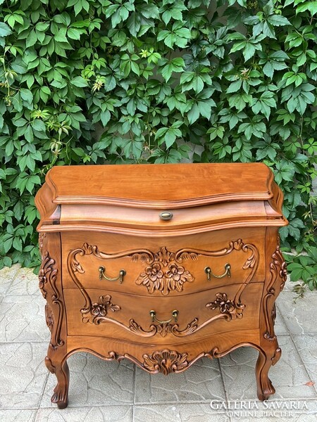 Three-drawer carved Neo-Baroque chest of drawers