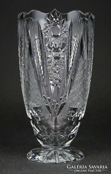 1N232 pedestal lead crystal vase 15.5 Cm