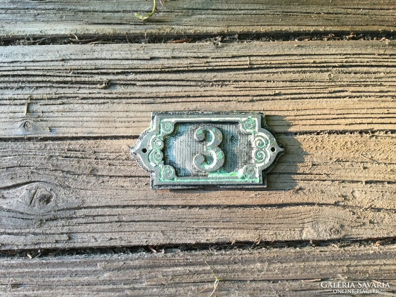 Szép régi ajtó szám
