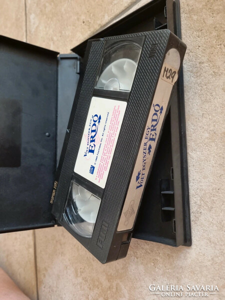 Eredeti VHS mese kazetta Volt egyszer egy erdő