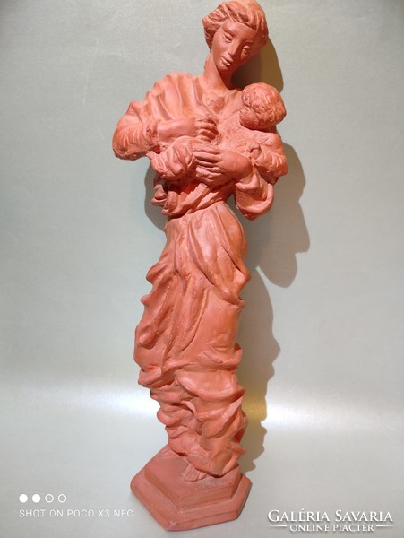 ANYÁK NAPJÁRA! Igényes Tóth Vali  Anya gyermekével  42 cm terrakotta kerámia szobor figura jelzett