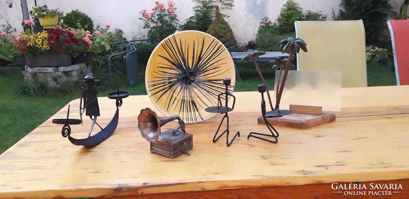 Rollable gramophone model
