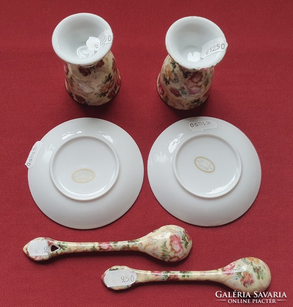2 szett Krömer német porcelán vintage stílusú tojástartó kistányér kiskanál rózsa minta reggeliző