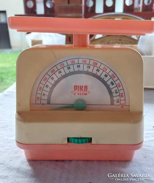 Retro eredeti PIKO Spielwaren műanyag  játék mérleg