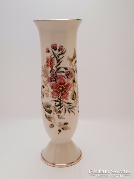 ﻿Zsolnay flower pattern vase, 26 cm
