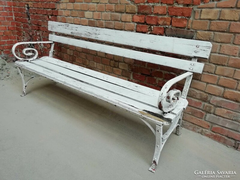 Wrought, original color, not yet restored outdoor bench from the end of the 19th century, beautiful piece 2.