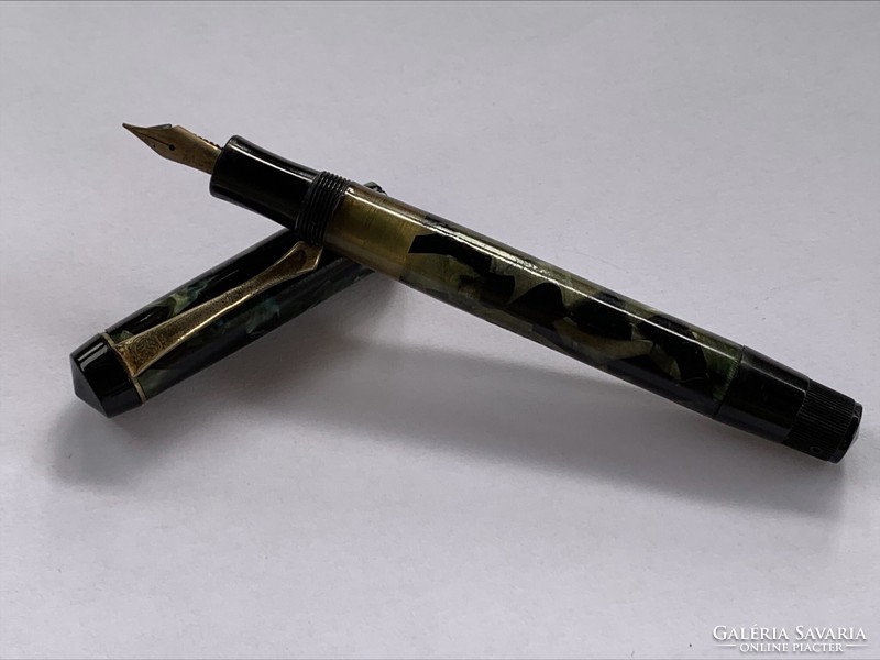 Helios transparent retro fountain pen 14 k. With a golden tip