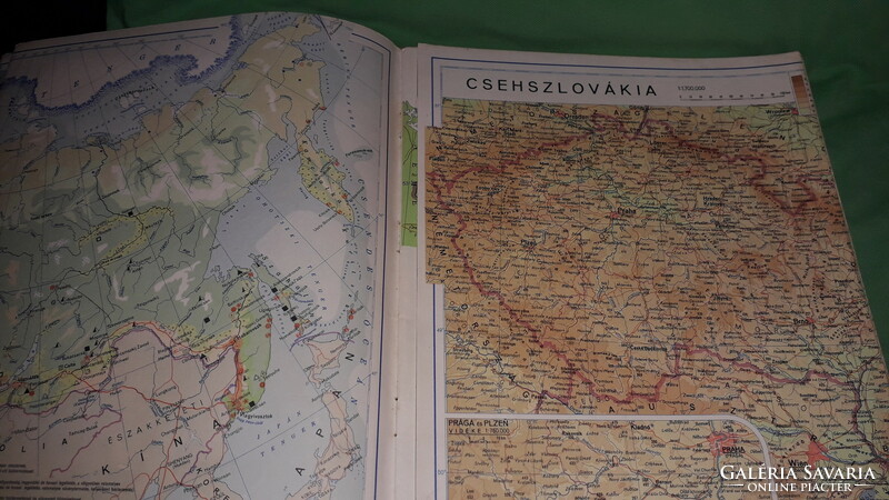 1958. Cartographic company - high school atlas with fold-out pages according to the pictures