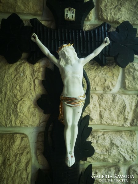 Antik Hatalmas 80cm.Korpusz kereszt faragott, biszkvit porcelán Jézus Krisztus hibátlan.