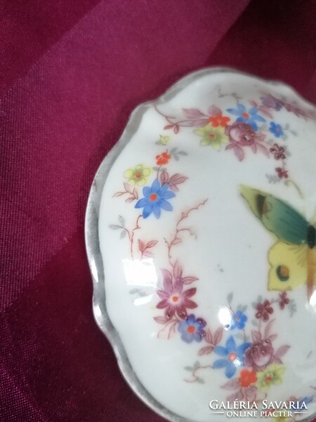 Régi Drasche porcelán bonbonier, pillangó motívummal