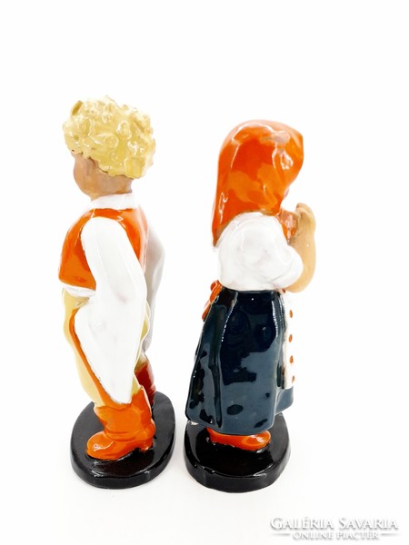 Pair of Jolan Szécsi ceramic figurines