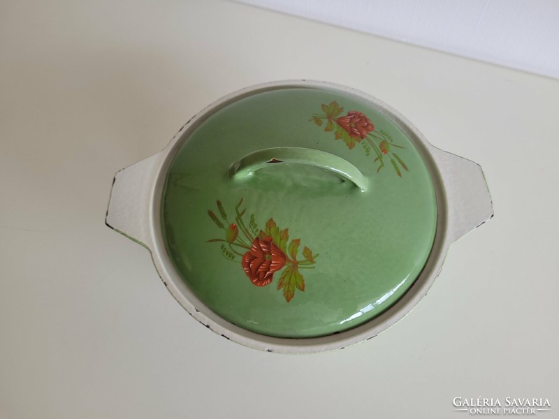 Old vintage cast iron large green pot with poppy pattern iron pot with enamel lid baking dish bowl