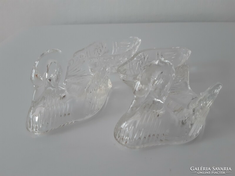 Pair of glass swans