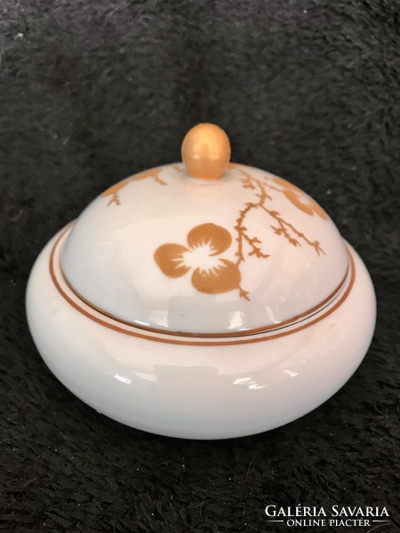 Hollóházi porcelán bonbonier, virágmintás dekorral