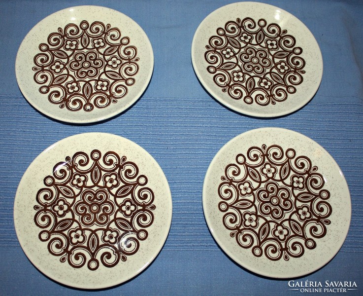Vintage retro biltons ceramic Celtic rose pattern tea cake side plates