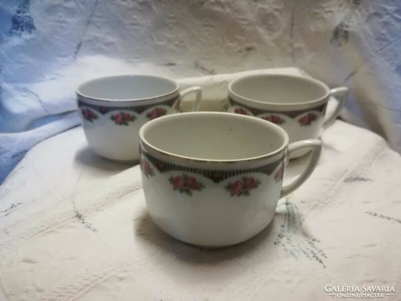 Zsolnay porcelain tea cup